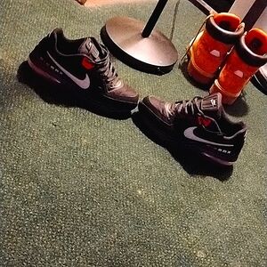 Black Red And Gray Air Maxes Men's Size 9